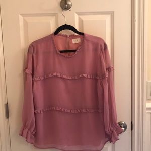 En Elly ruffle mauve top